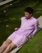 Holiday style men's linen shirt in pink Shelltop print